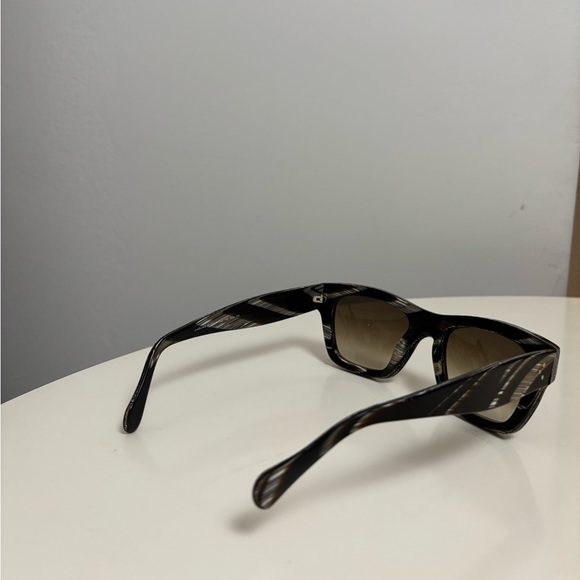 Celine Sunglasses with fabric bag - Picture 10 of 10